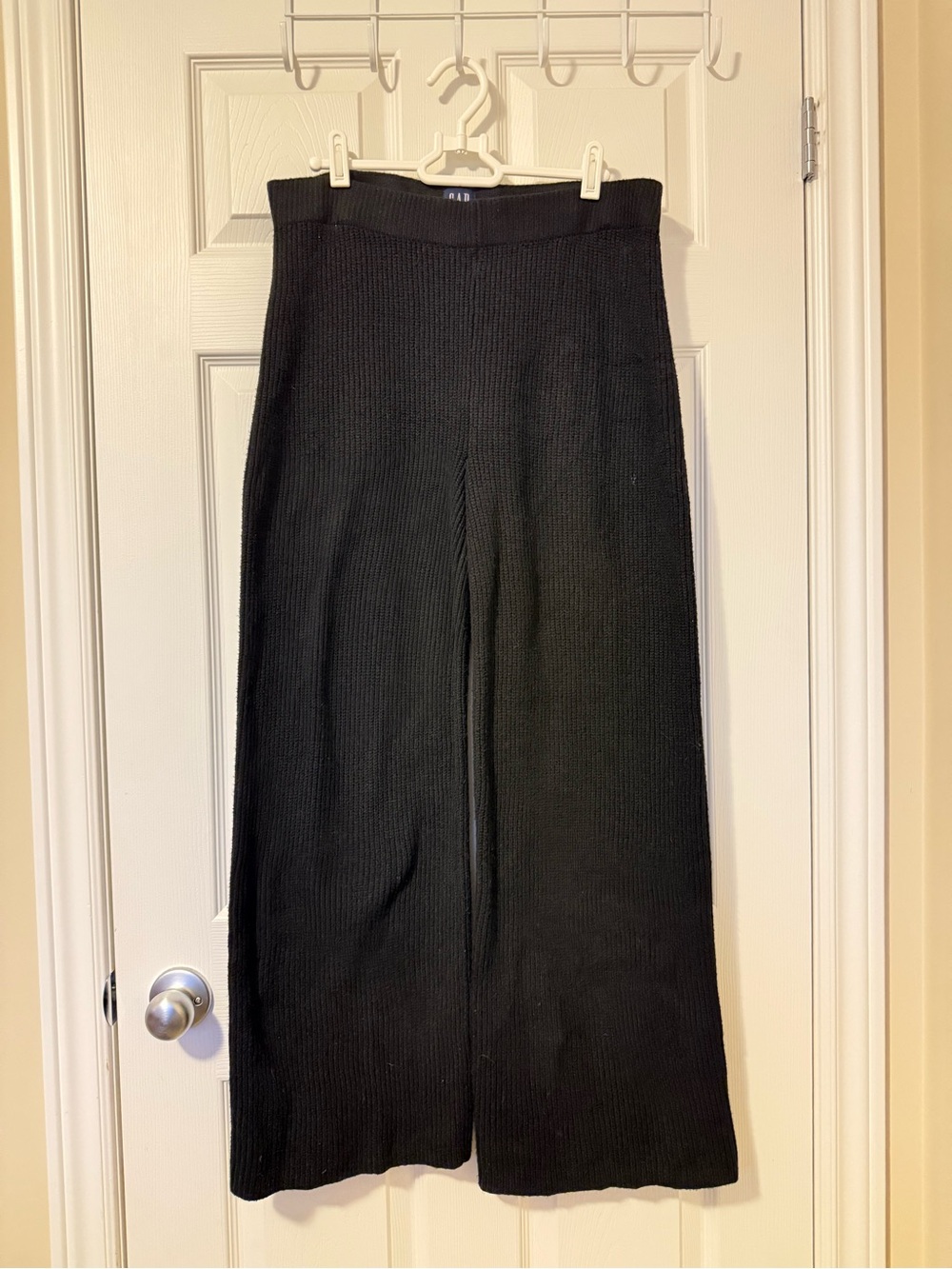 GAP - Jet Black Ribbed Wide-Leg High-Waisted Knit Pants